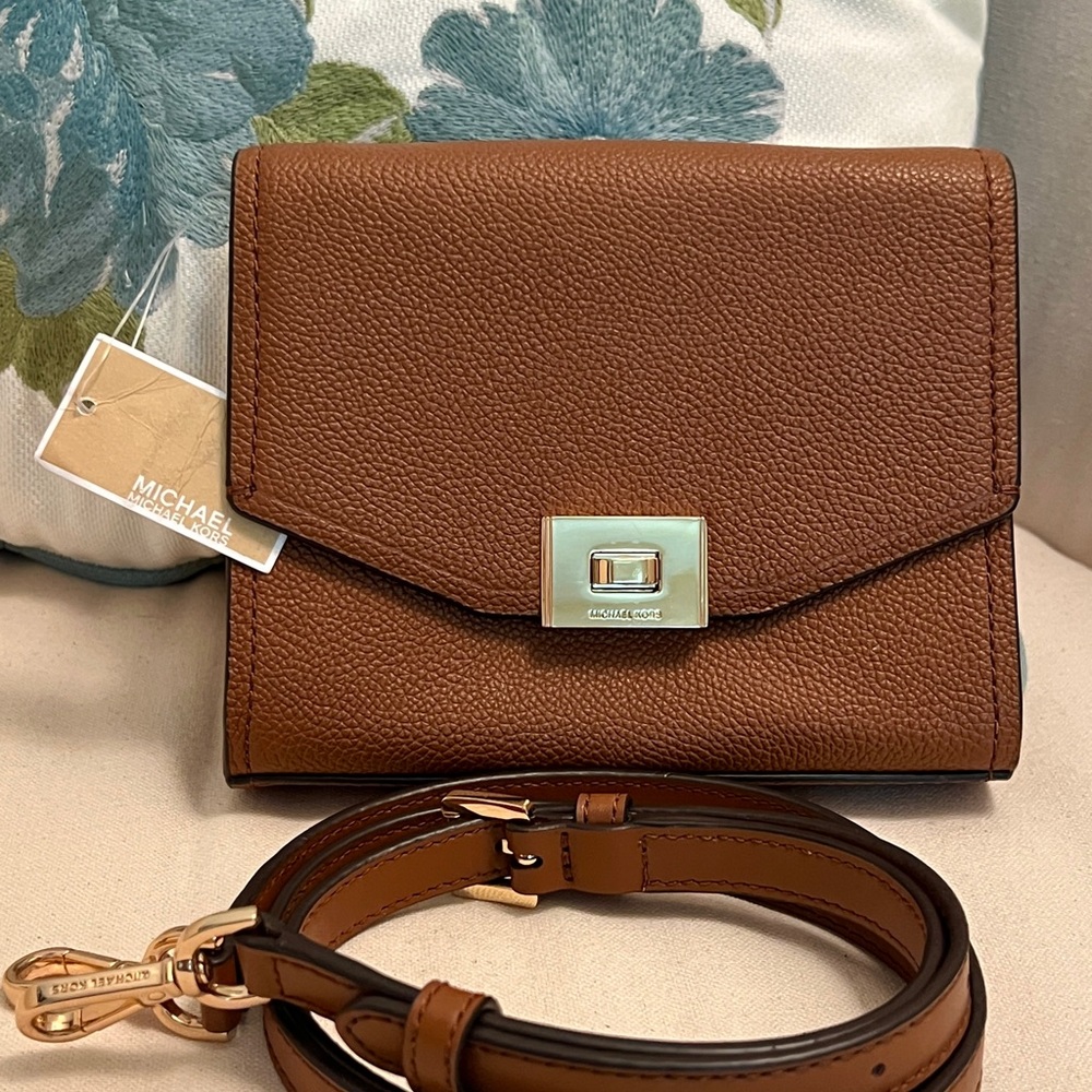 Michael Kors Cassie XS Brown Leather Crossbody Bag NWT mini flap bag gold